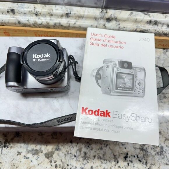 Kodak EasyShare Z740 5.0MP 10x Zoom Silver Digital Camera - TESTED WORKING - Picture 3 of 13